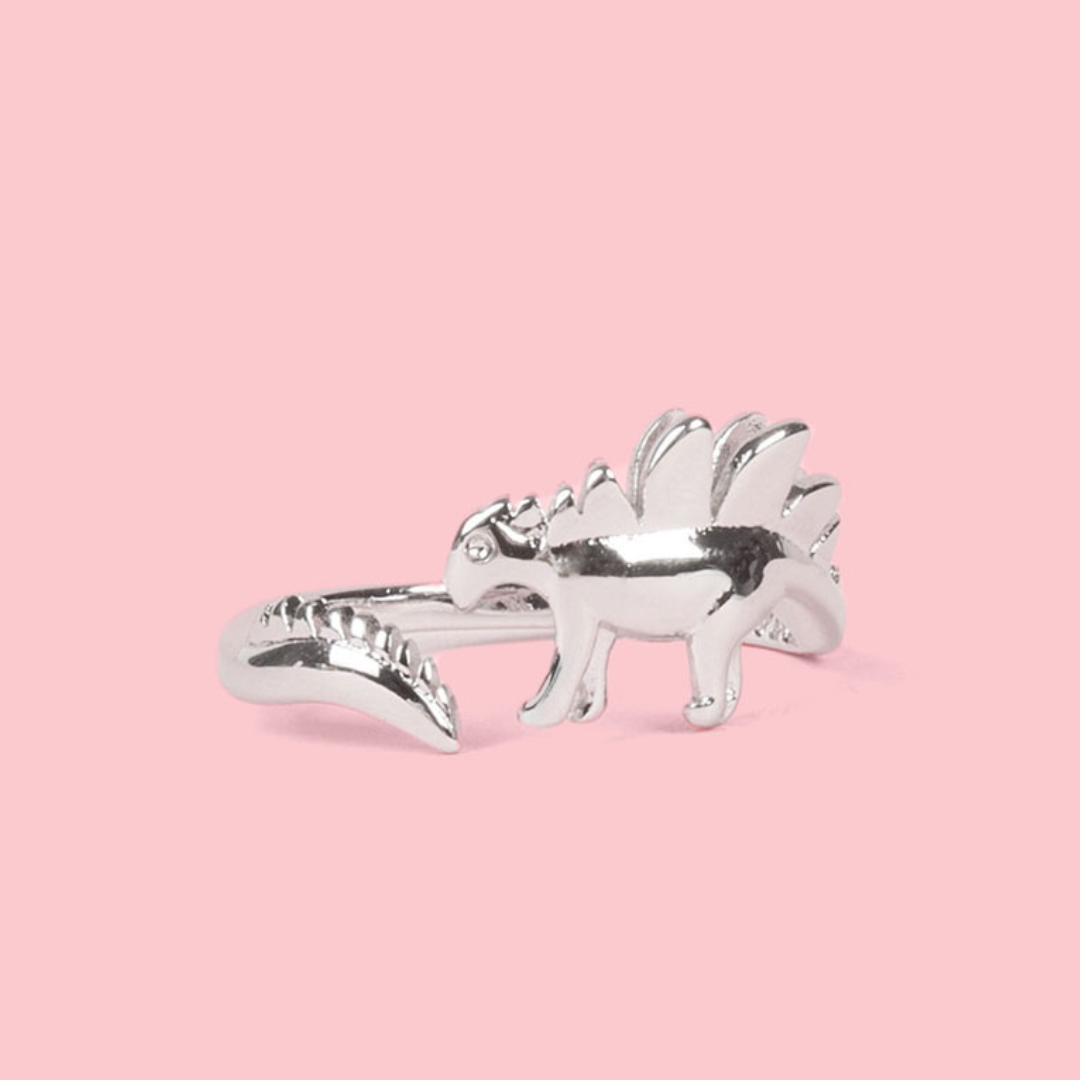 Stegosaurus ring clearance