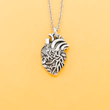 Load image into Gallery viewer, Vintage Anatomical Heart Necklace